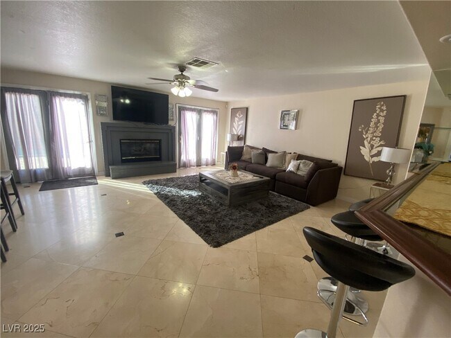 Foto del edificio - 3681 Calico Brook Ct
