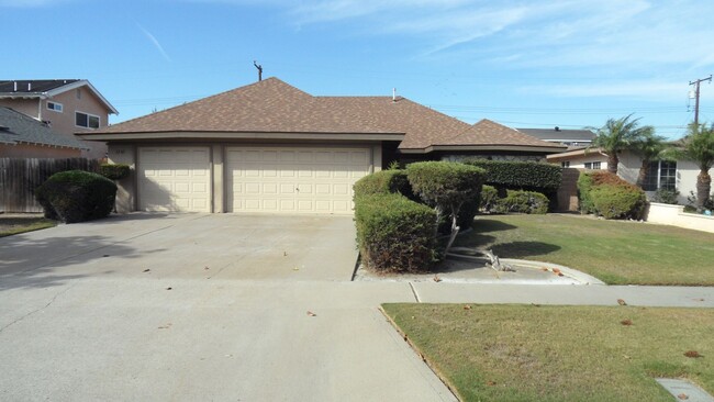 Building Photo - Beautiful Remodeled Single Story 4 BR 2 BA...