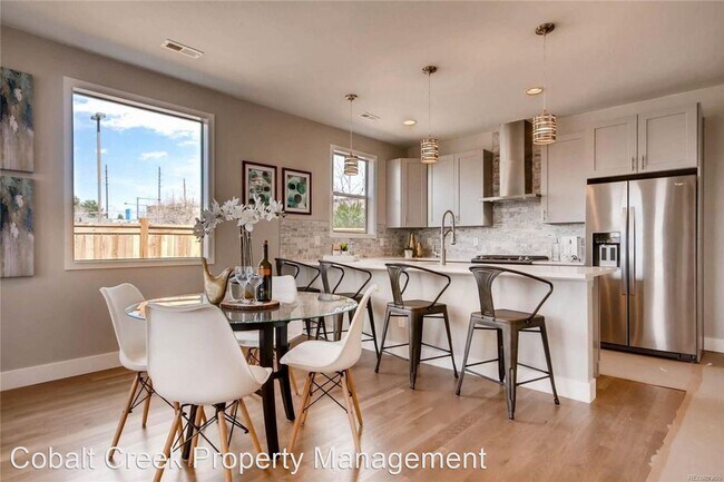 Foto del edificio - 3 br, 3.5 bath House - 752 S Leyden St