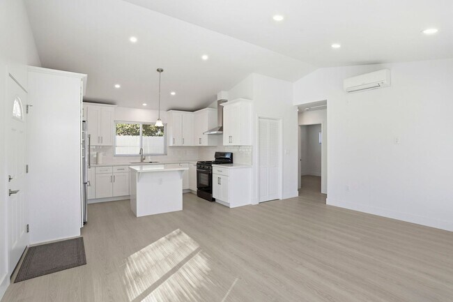 Foto del edificio - Just Built Two Bedroom Property!