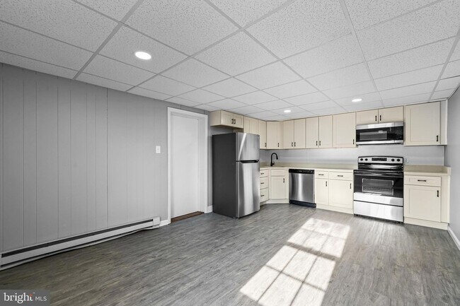 Building Photo - 1480 Seven Valleys Rd