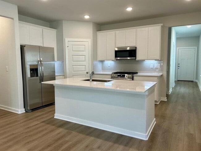 Building Photo - 8454 Sweet Cherry Ln