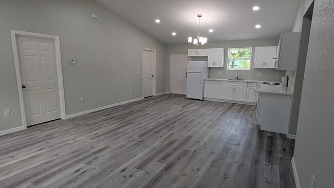 Building Photo - 8168 Juniper Rd