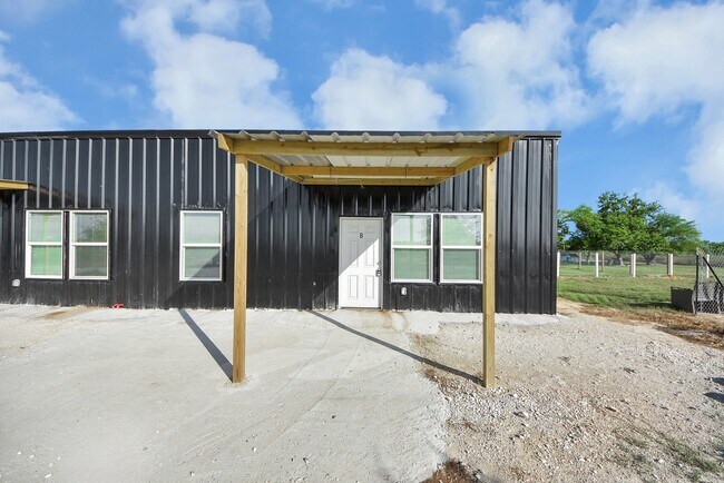 Foto del edificio - 2796 Harrison Rd