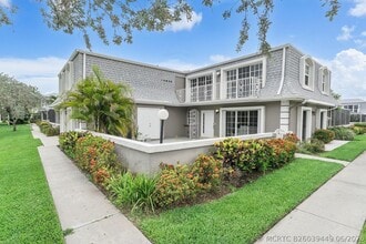 Building Photo - 2704 Vision Dr