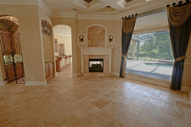Foto del edificio - 1720 Brackenhurst Pl