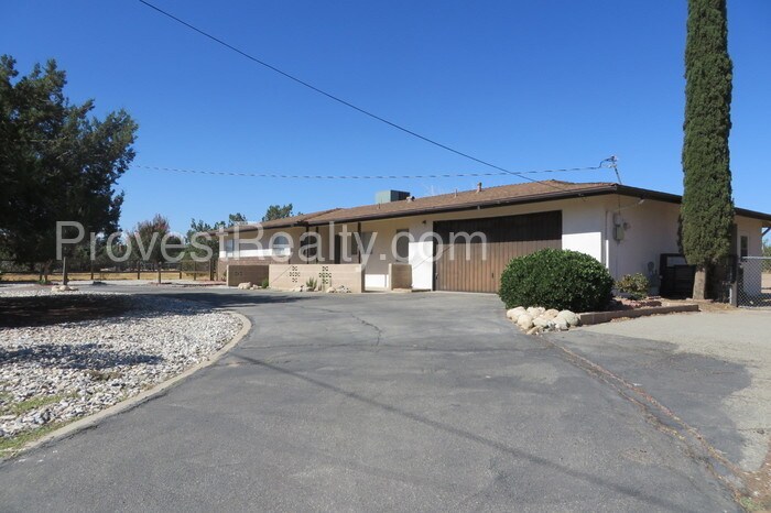 Primary Photo - 8900 6th Ave