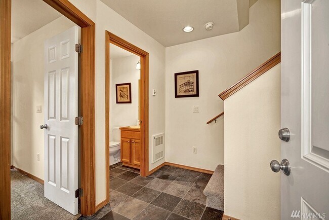 front entrance - 5989 Rainier Ave S