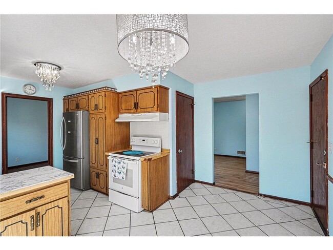 Foto del edificio - 7617 Lee Ave N