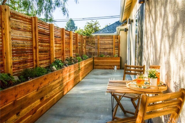 Foto principal - 795 W 10th St