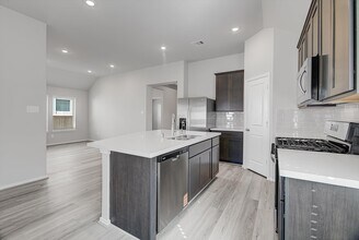 Building Photo - 20822 Wilde Redbud Trl