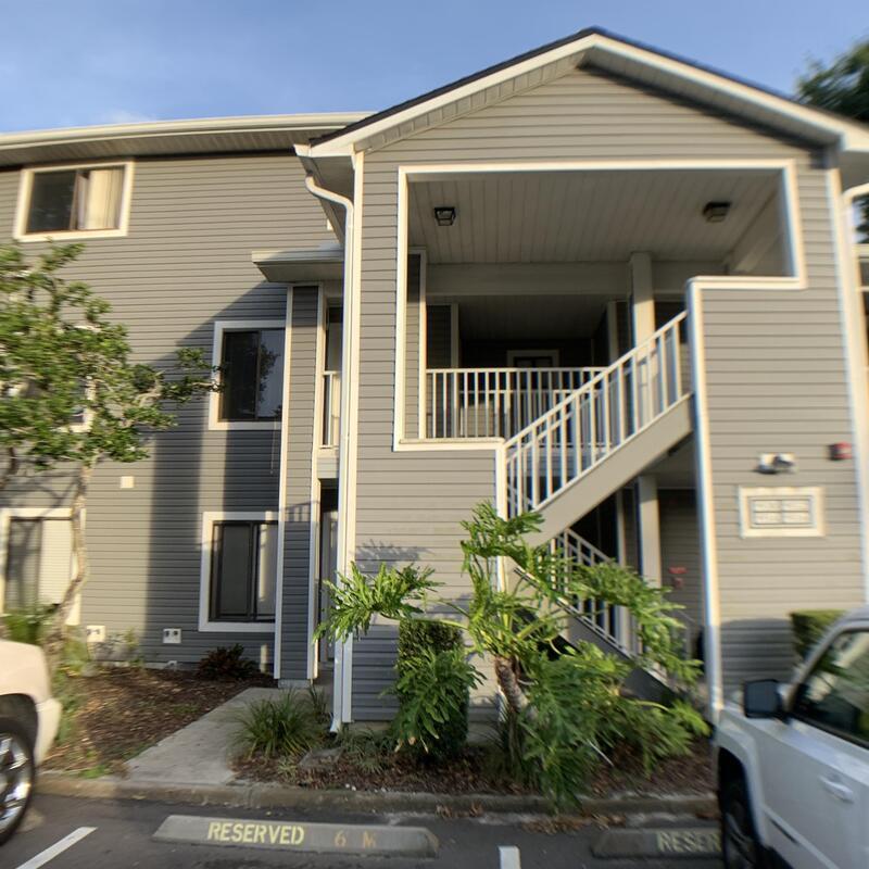 Primary Photo - 9530 Darien Ave