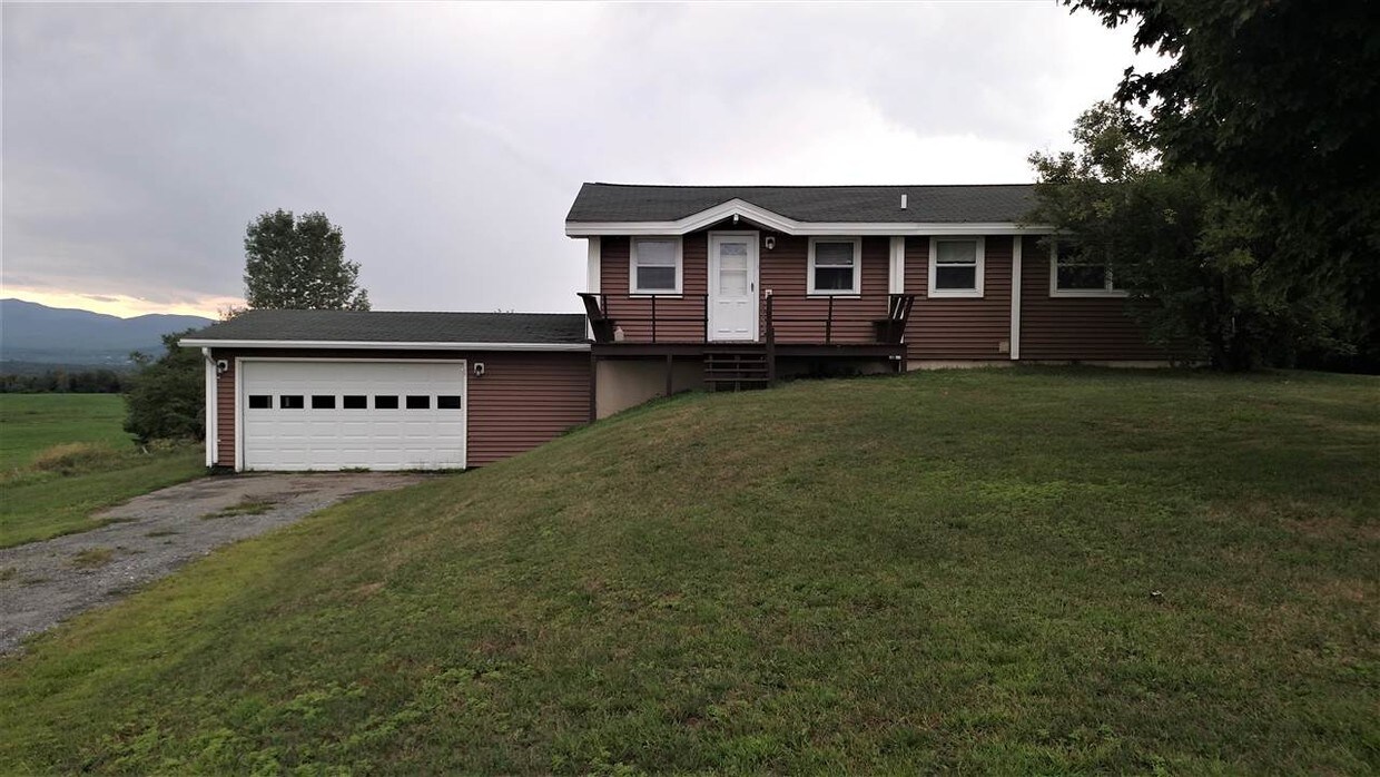 Primary Photo - 3846 Bear Mountain Rd