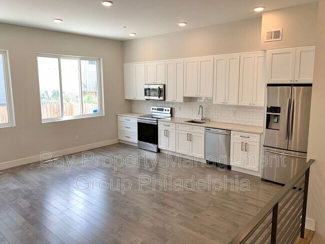 Foto del edificio - 1423 N Franklin St