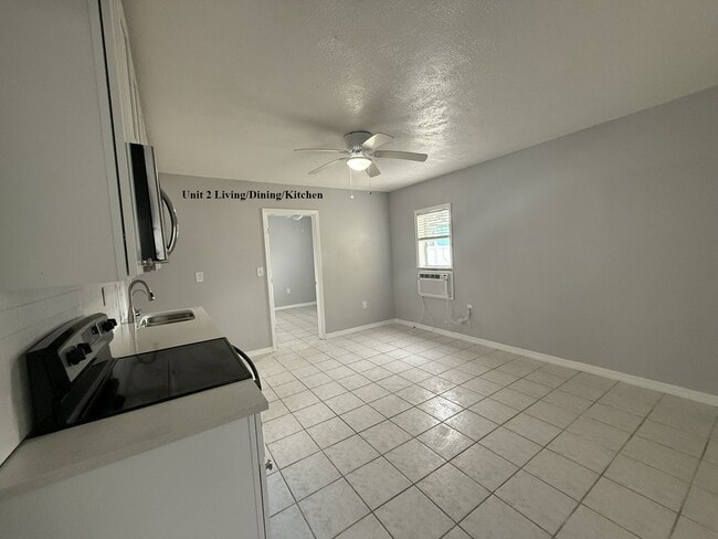 Building Photo - 13228 3rd St E