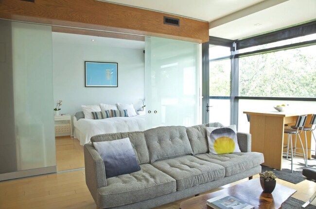 Foto del edificio - 2250 11th St NW