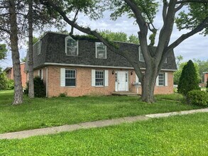 Building Photo - 3116 Concord Dr