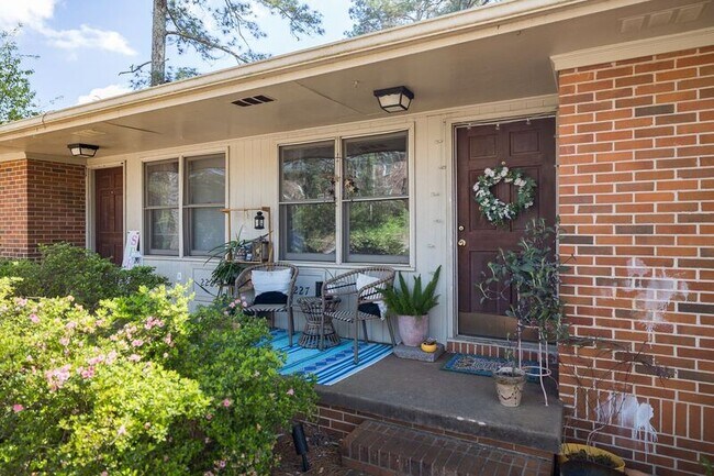 Photo - 2227 S Milledge Ave House