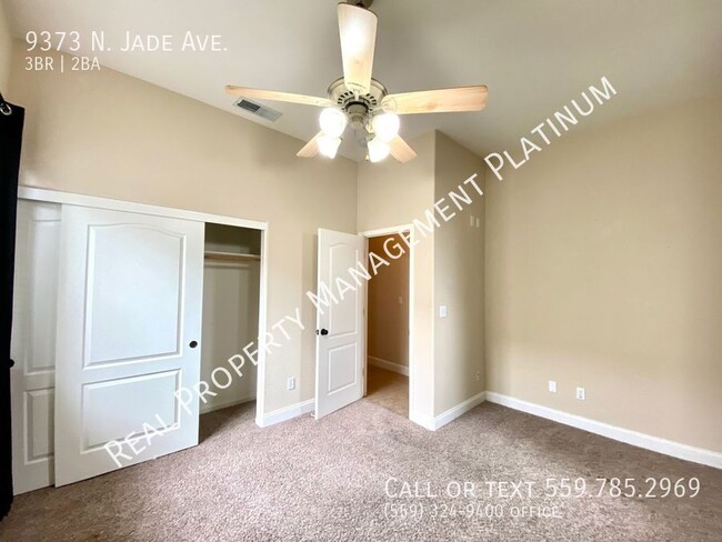 Building Photo - 9373 N Jade Ave