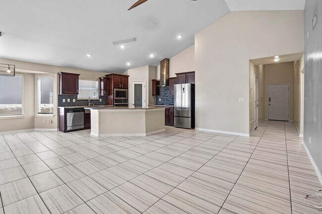 Foto del edificio - 14925 Tierra Haven Ave