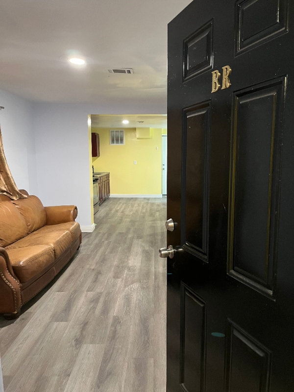 Photo - 1639 W 38th Pl Apartment