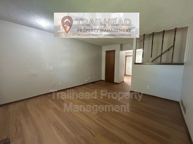 Building Photo - 7808 E 130th Ct