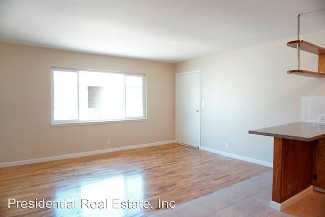Building Photo - 2491 Skylark Dr