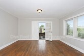 Foto principal - 3223-3225 E 8th St.