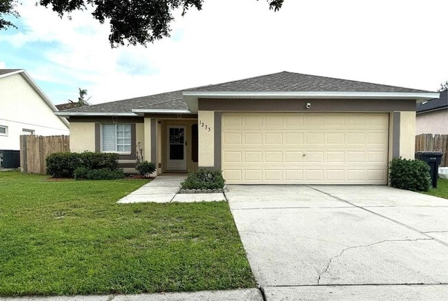 Building Photo - 1235 Alpine Lake Dr