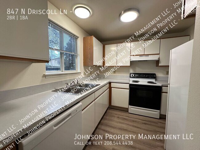 Foto del edificio - 847 N Driscoll Ln