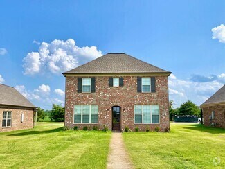 Building Photo - 365 Azalea Dr