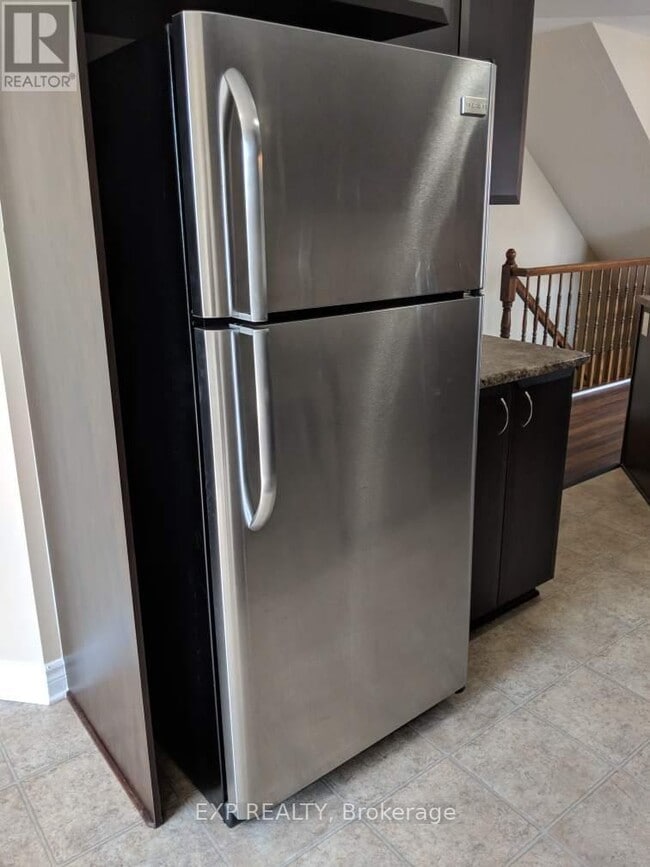 Photo du bâtiment - 780 Lakeridge Dr