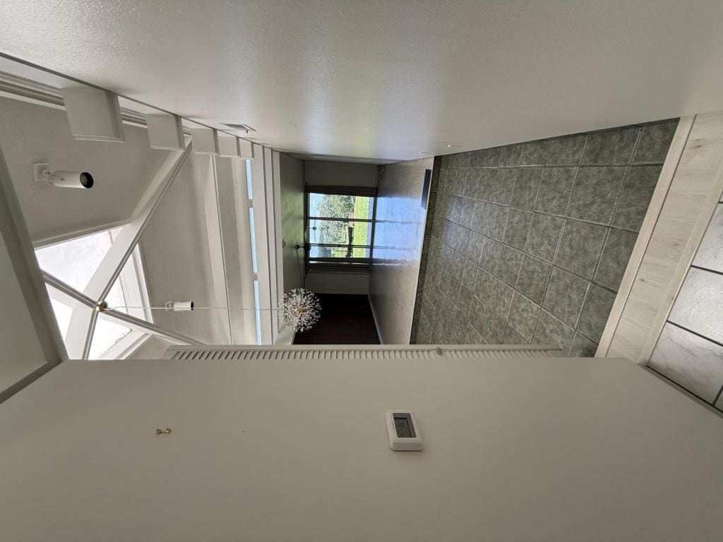 Building Photo - 575 Belvedere Dr
