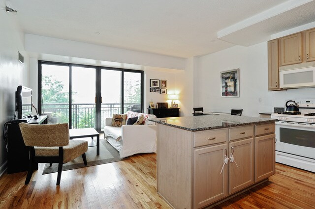 Foto del edificio - 41 E 8th St