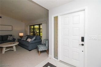 Building Photo - 213 Bay Meadows Dr