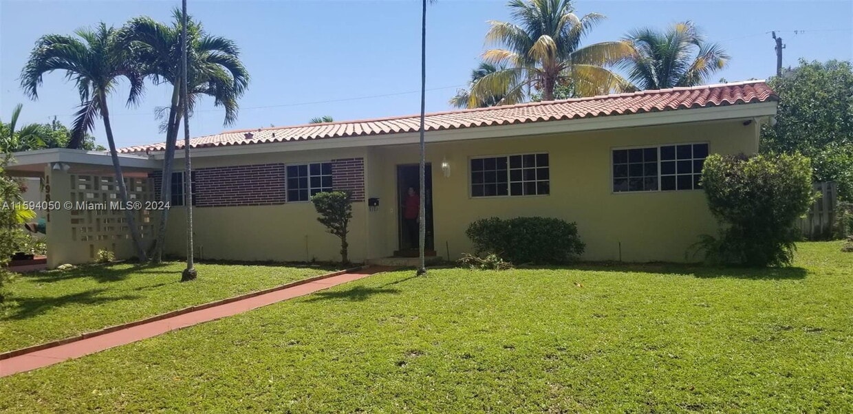 Photo - 19811 Northeast 10th Place Apt #19811, Miami, FL 33179 - 4 BR 2 BA Single-Family Home