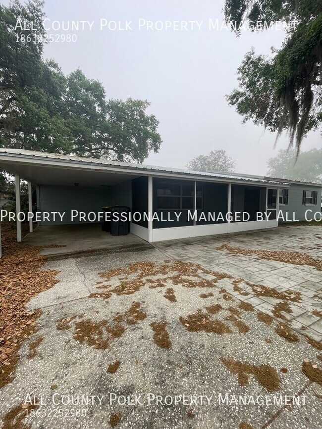 Building Photo - Awesome 3 Bedroom Home for Rent in Lakelan...
