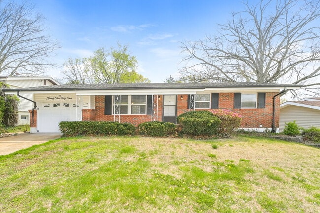 Building Photo - 2544 Netherton Dr