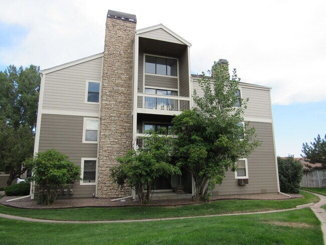 Building Photo - 4896 S Dudley St