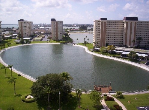 Foto del edificio - 4575 Cove Cir