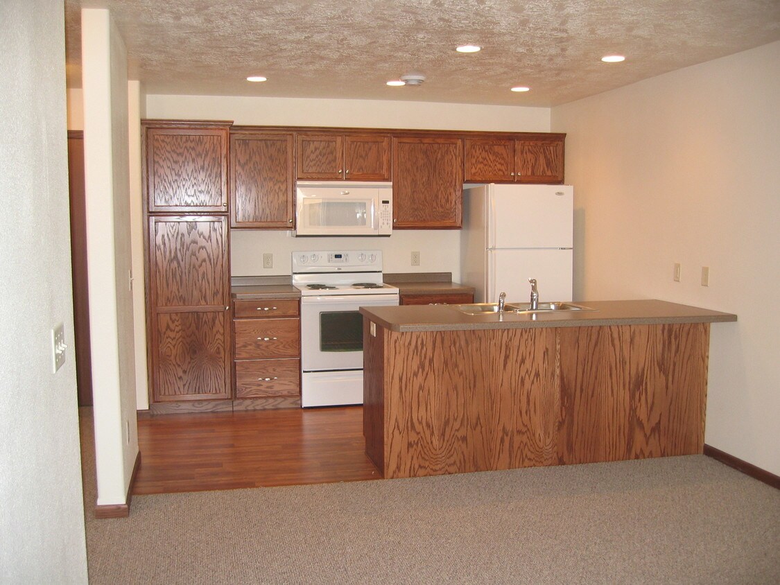 Primary Photo - 2007 20th St S