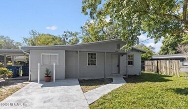 Building Photo - 10588 Airport Terrace Dr