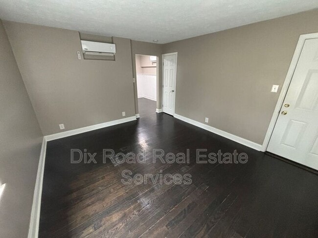 Building Photo - 350 Ross Ave