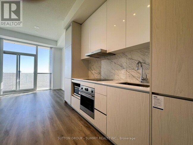 Photo du bâtiment - 28 Interchange Wy