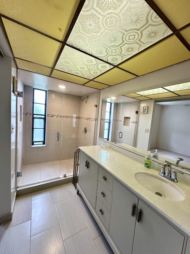 Foto del edificio - 9370 SW 8th St