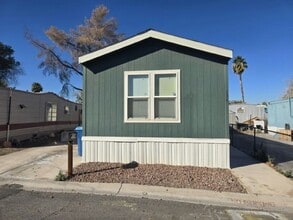 Building Photo - 3642 Boulder Hwy