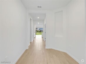 Building Photo - 2377 Avocado Ln