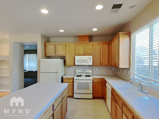 Building Photo - 4338 Glen Canyon Cir