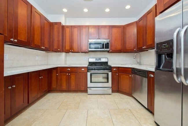Foto del edificio - 6 E 65th St