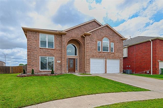 Building Photo - 6703 Meadowcrest Dr
